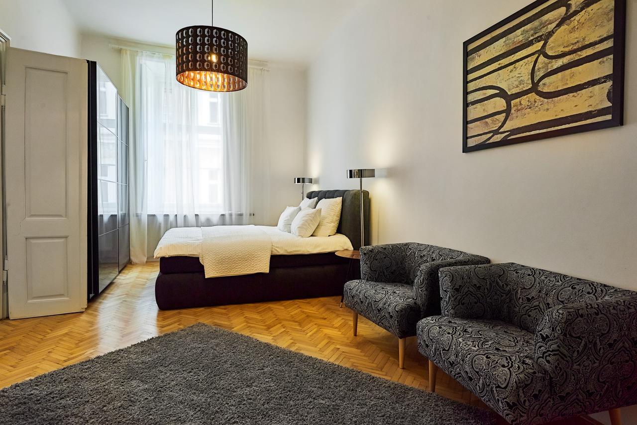 Royal Route Residence Praga Exterior foto